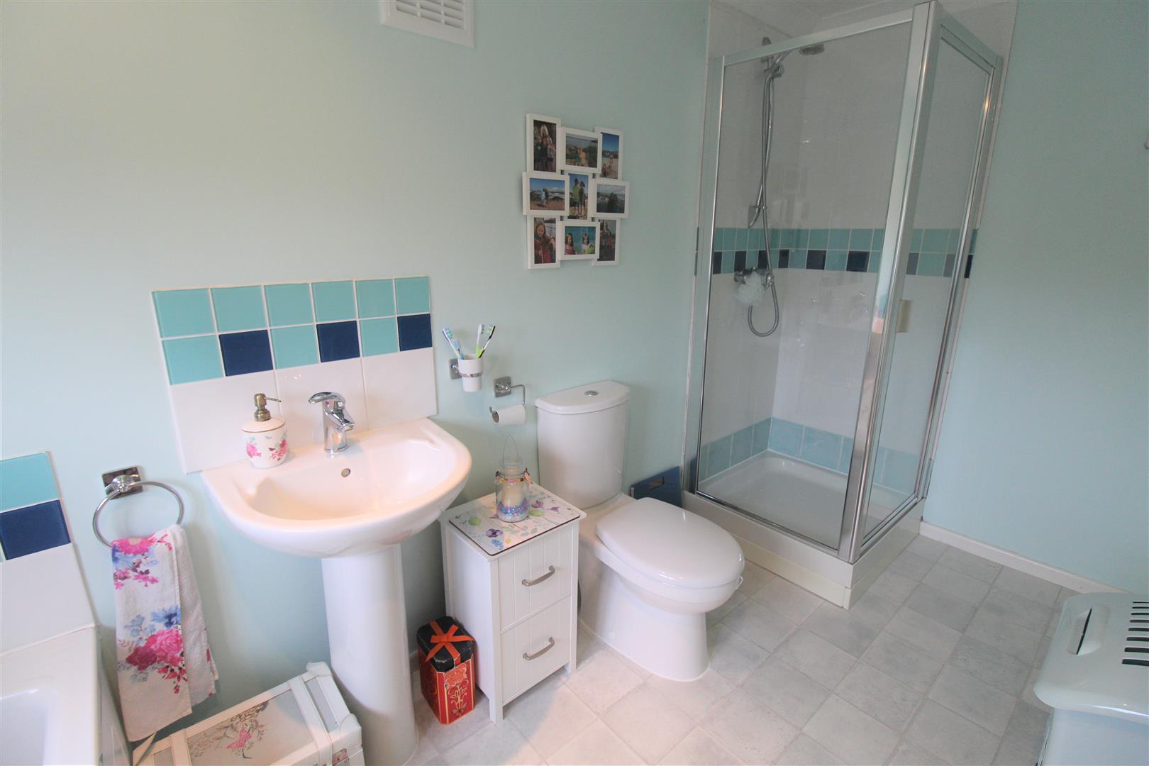 Yarnbrook Grove, Norton, Stoke-On-Trent